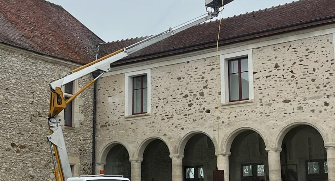 Nettoyage de façade et toiture Verdelot