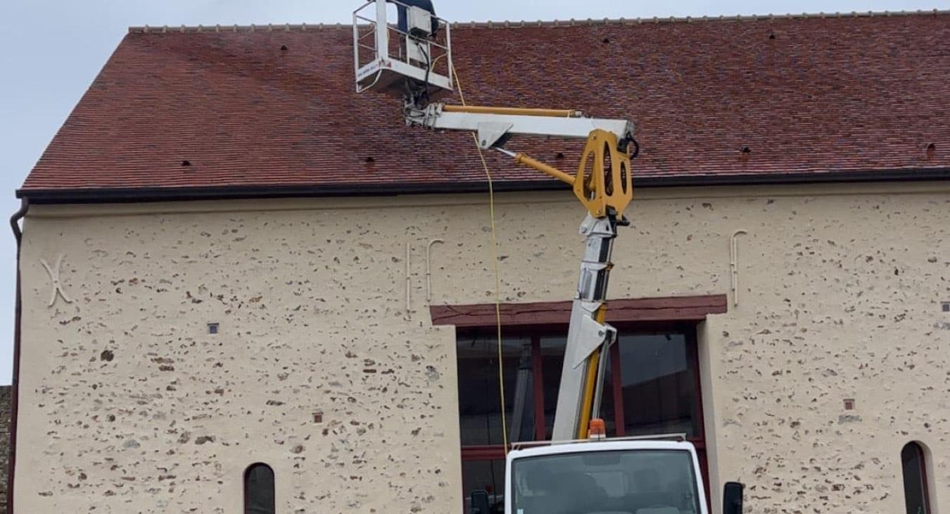 Nettoyage de façade et toiture Verdelot